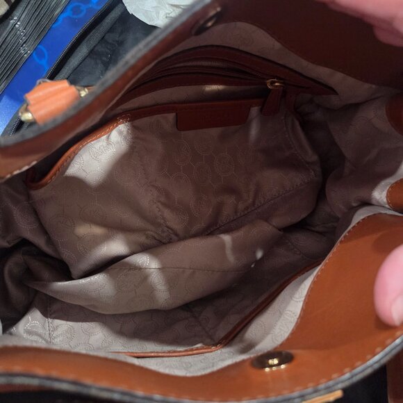 Authentic Michael Kors monogram bag and wallet - Picture 11 of 16